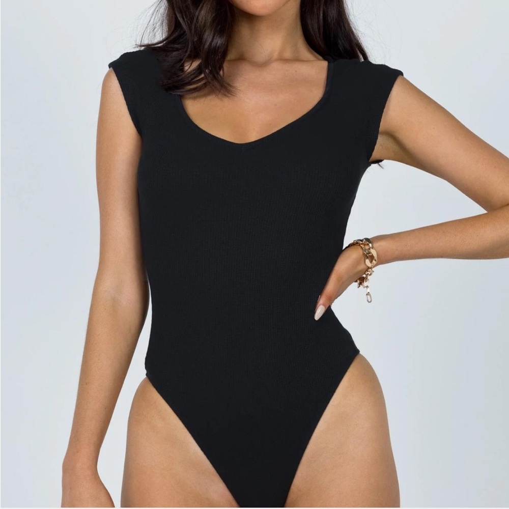 Princess Polly Black Short Sleeve Knit Bodysuit